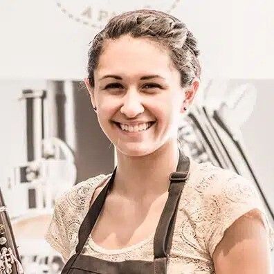 Smiling photo of female bootcamp grad