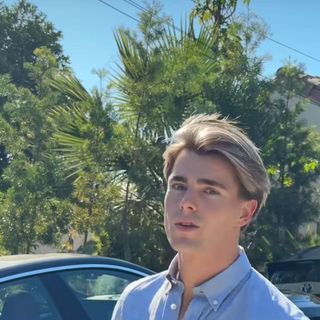 JohnHSmith profile picture