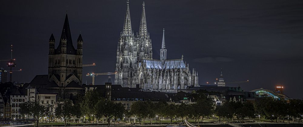 Cover image for Spiritual Marvels: Discovering Germany's Iconic and Historic Churches