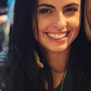 Lara Santos profile picture